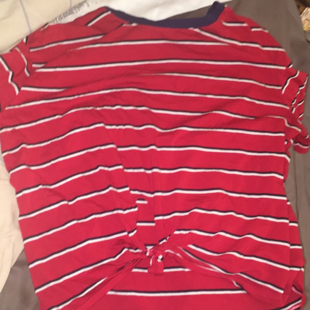 Cropped shirt